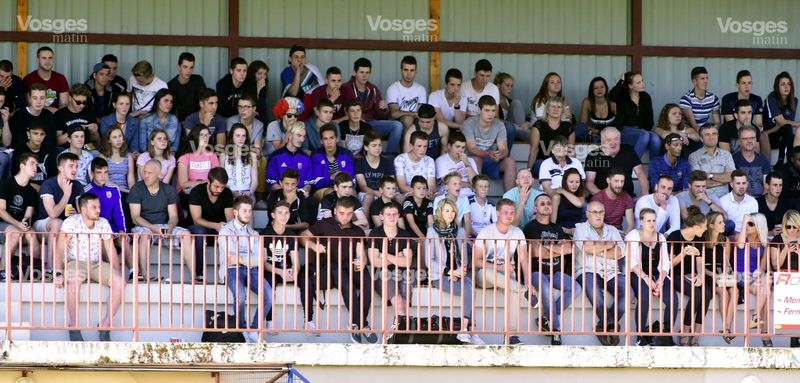 le-val-d-ajol-football-coupe-de-france-le-val-d-ajol-(photo-eric-thiebaut)-1474902997 (1)_1.jpg