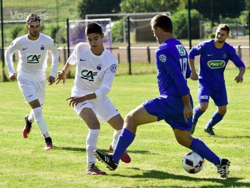 le-val-d-ajol-football-coupe-de-france-le-val-d-ajol-(photo-eric-thiebaut)-1474902997 (2)_1.jpg