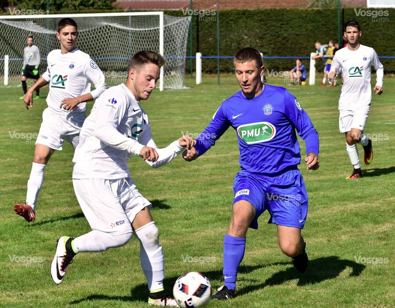 le-val-d-ajol-football-coupe-de-france-le-val-d-ajol-(photo-eric-thiebaut)-1474902997 (4)_1.jpg