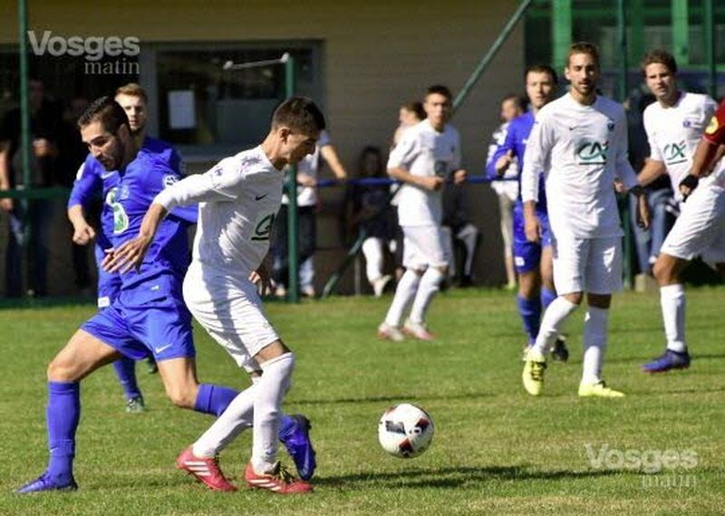 le-val-d-ajol-football-coupe-de-france-le-val-d-ajol-(photo-eric-thiebaut)-1474902997 (5)_1.jpg